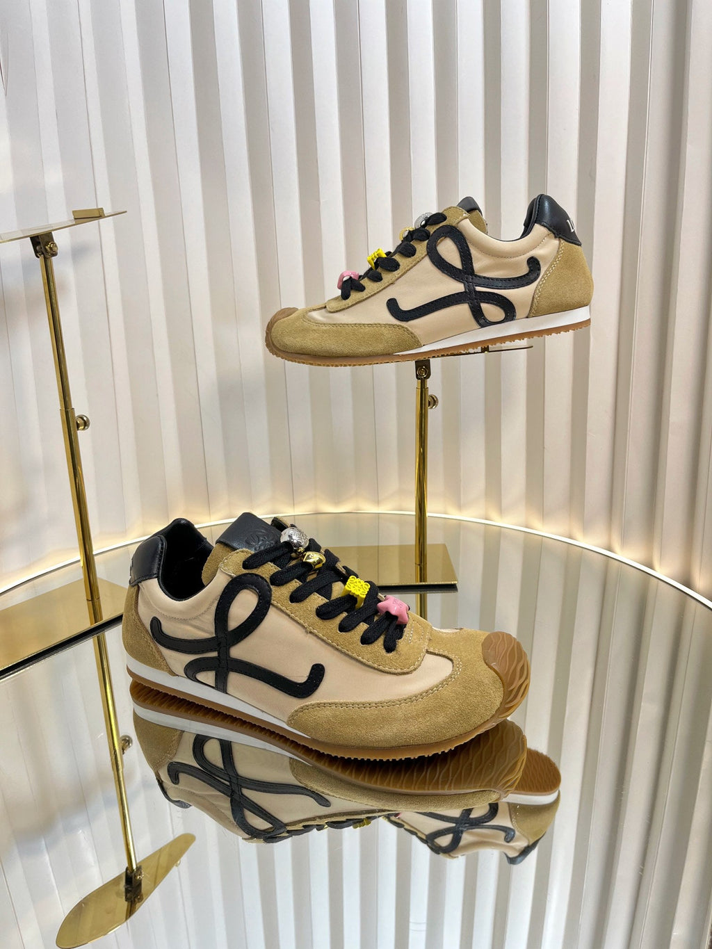 LOEWE 26S RUNNER 2.0 SNEAKERS IN SAND BEIGE FABRIC AND SUEDE