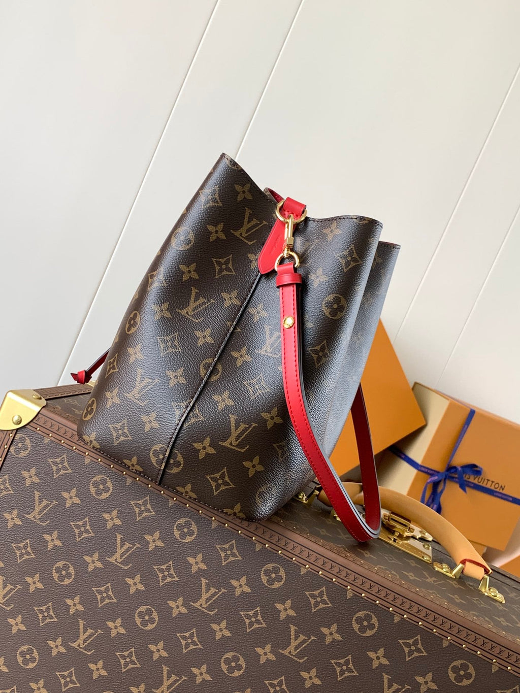 LV 26S GASTON BAG 26 IN BROWN MONOGRAM CANVAS STYLE 2