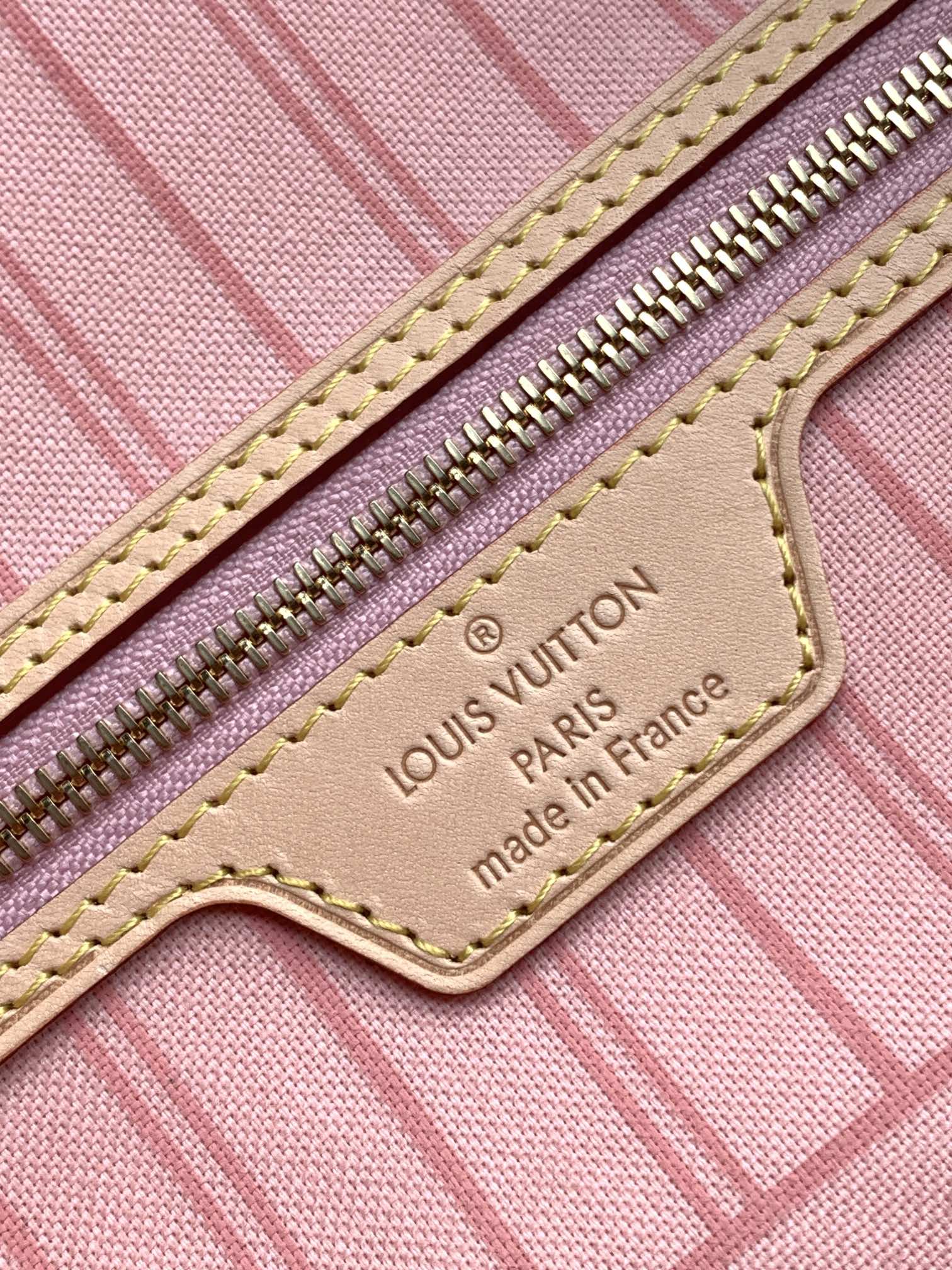LV NEVERFULL 39 MM IN BEIGE DAMIER AZUR CANVAS