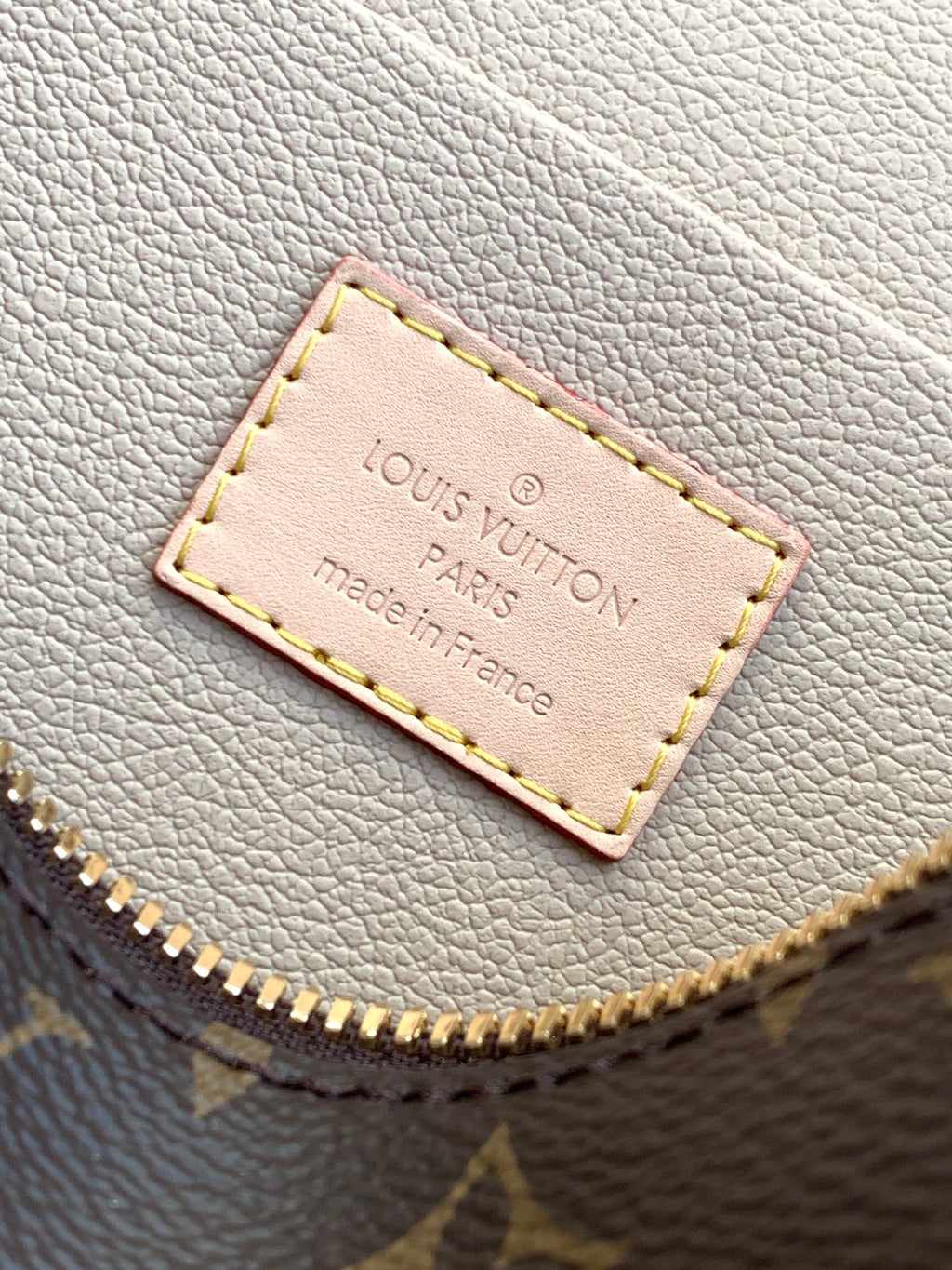 VANITY 24 IN BROWN MONOGRAM COATED CANVAS