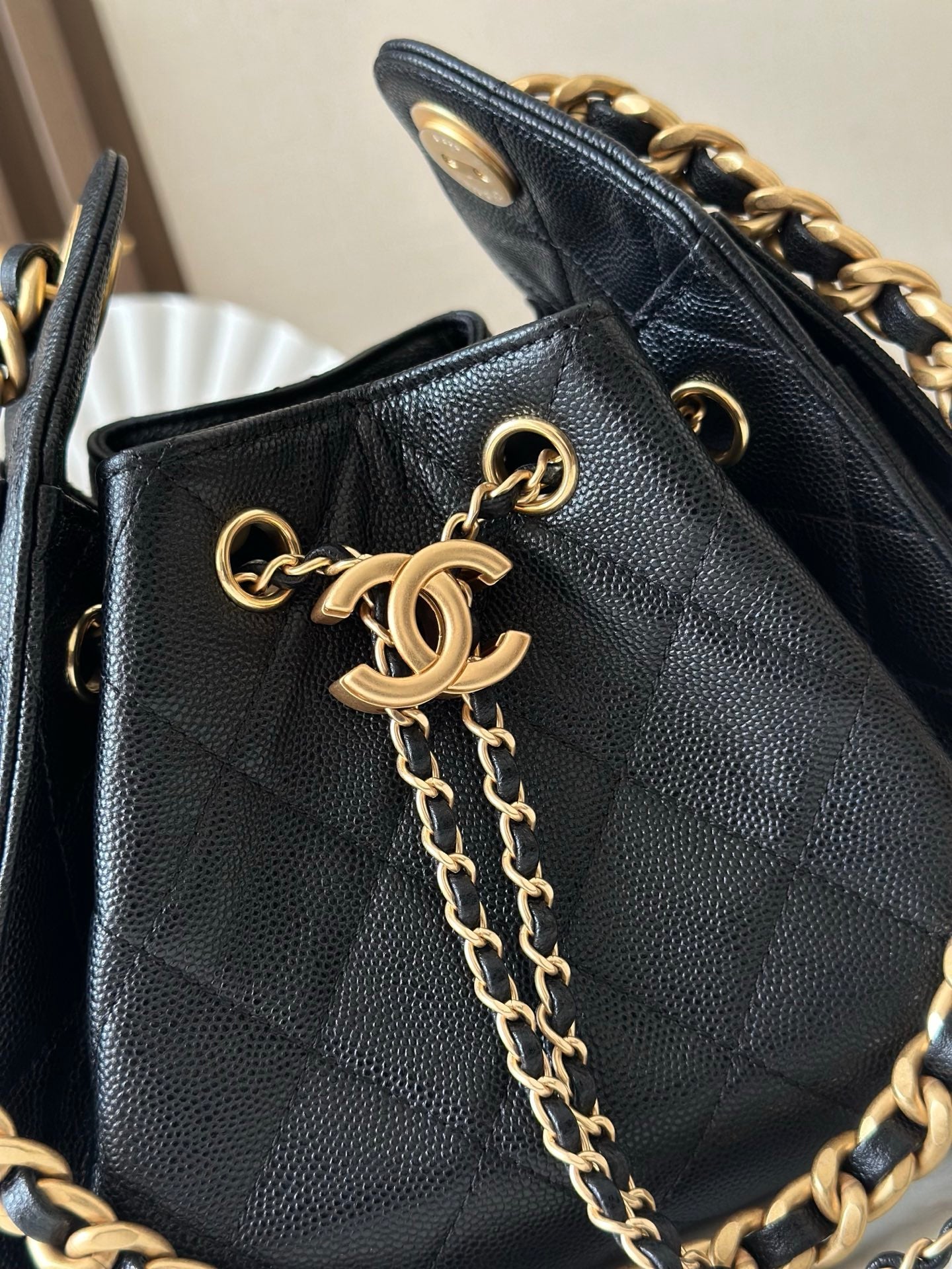 CHANEL 25S HOBO BAG 22 IN BLACK CAVIAR CALFSKIN GOLD HARDWARE