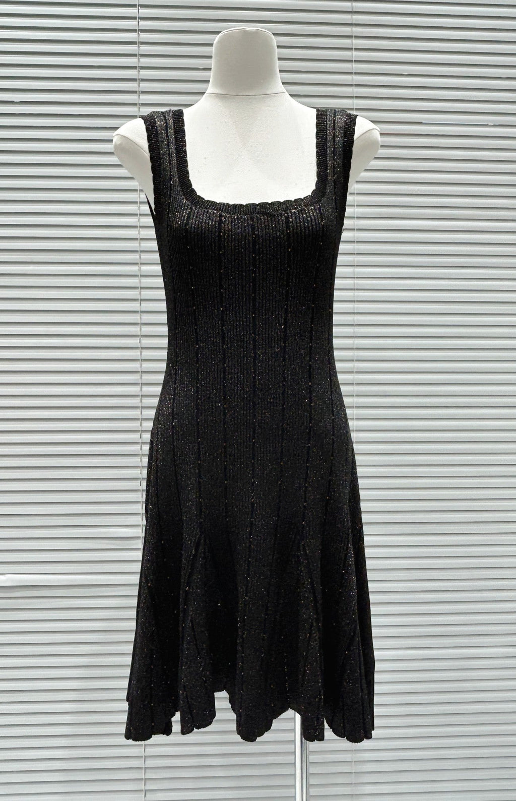 DRESS 25217 STYLE 1