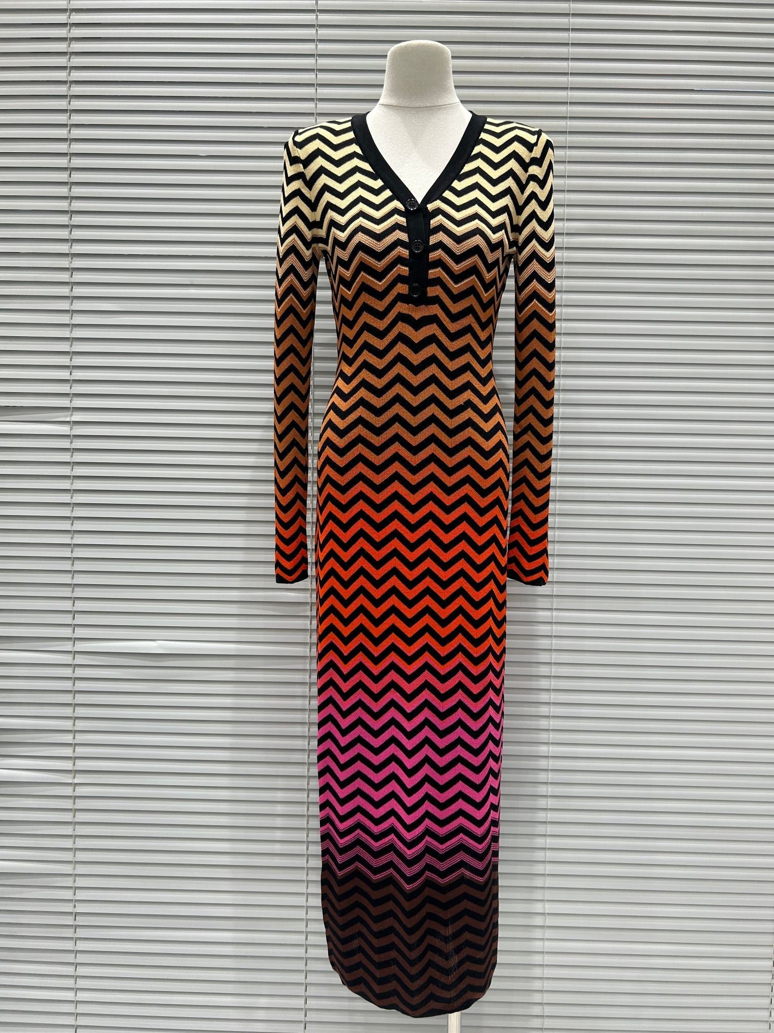 DRESS 25260 STYLE 3