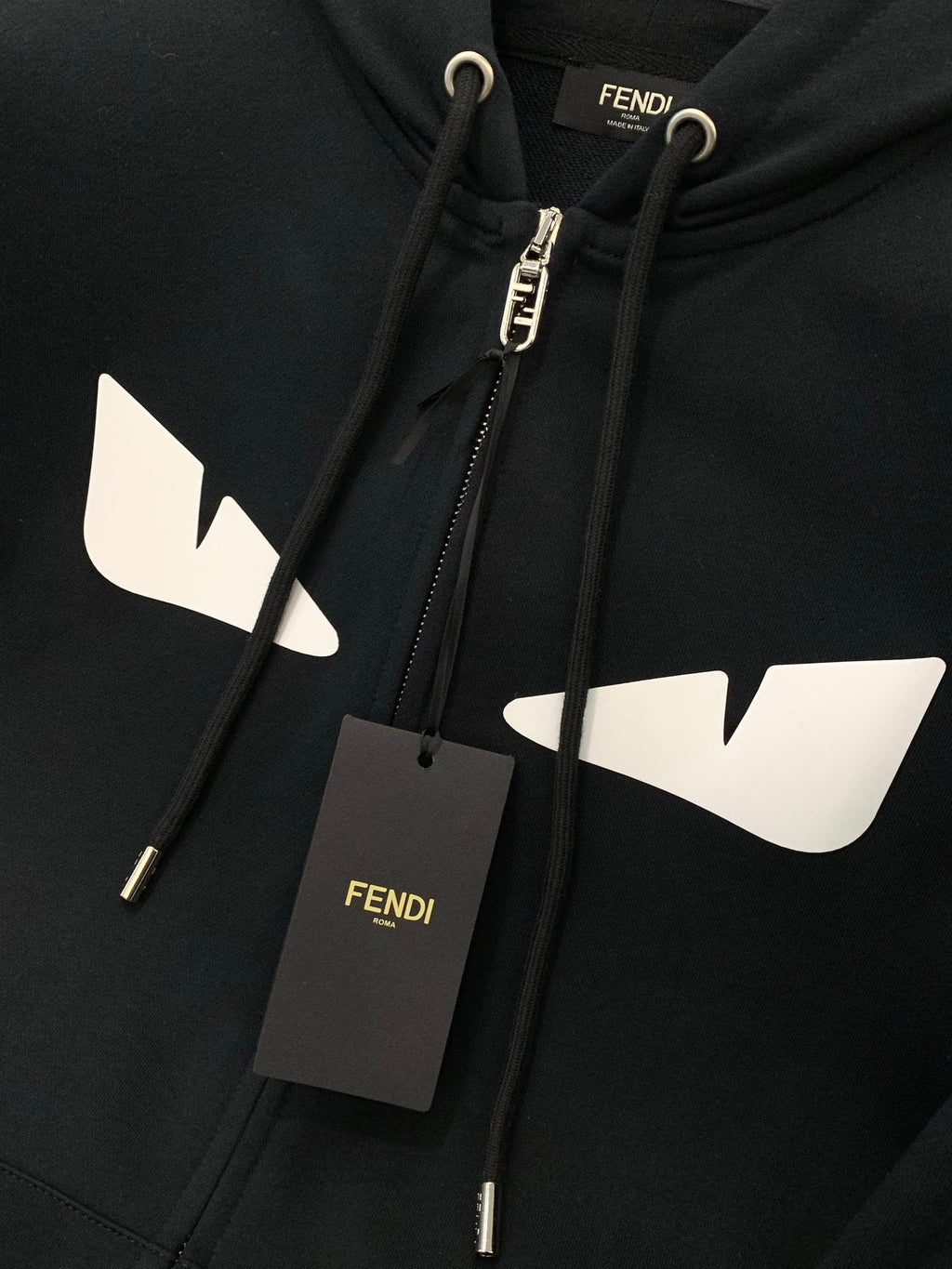 FENDI 26S ZIP-UP HOODIE 185