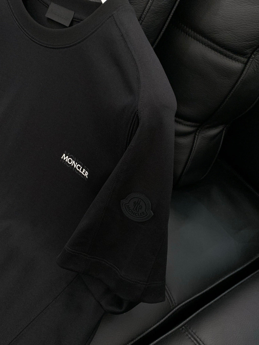 MONCLER 26S SHORT SLEEVE T-SHIRT 639