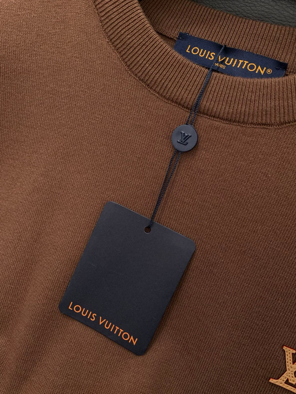 LV 26S T-SHIRT STYLE 211