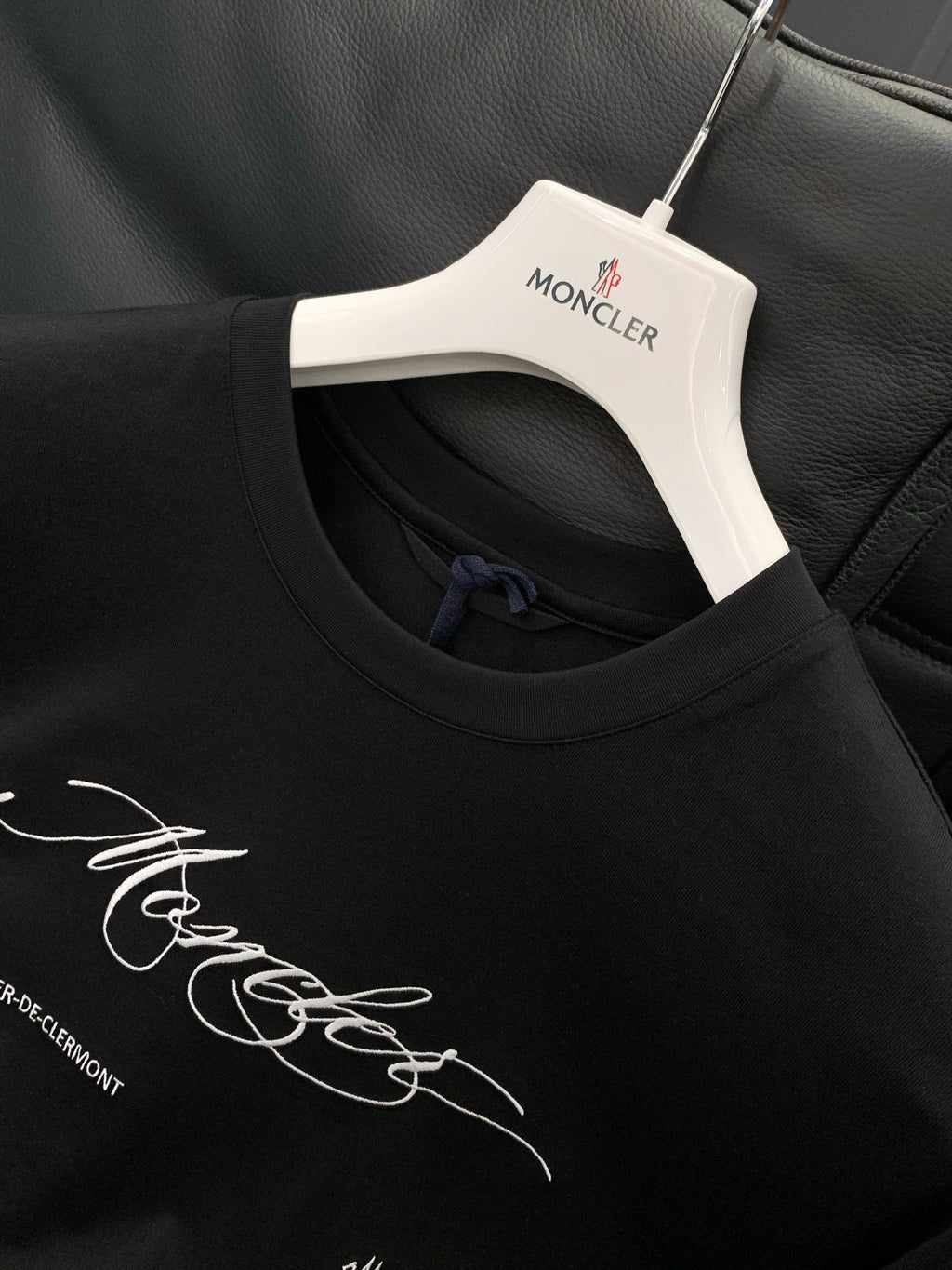 MONCLER 26S CREWNECK SHORT SLEEVE T-SHIRT 562