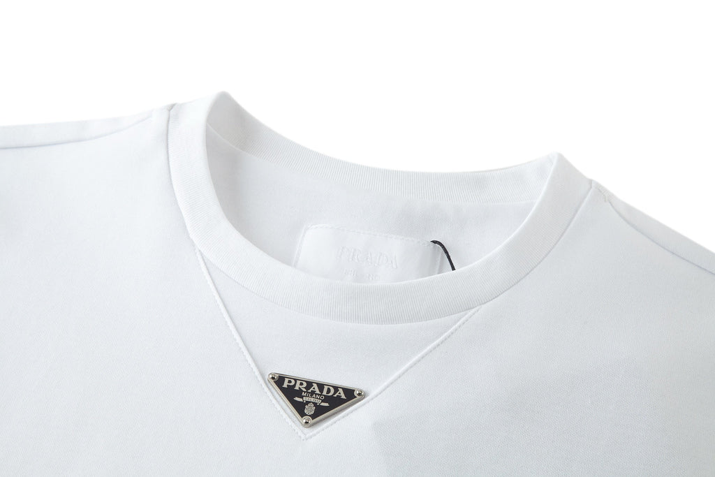 PRADA 26S SHORT SLEEVE T-SHIRT 696