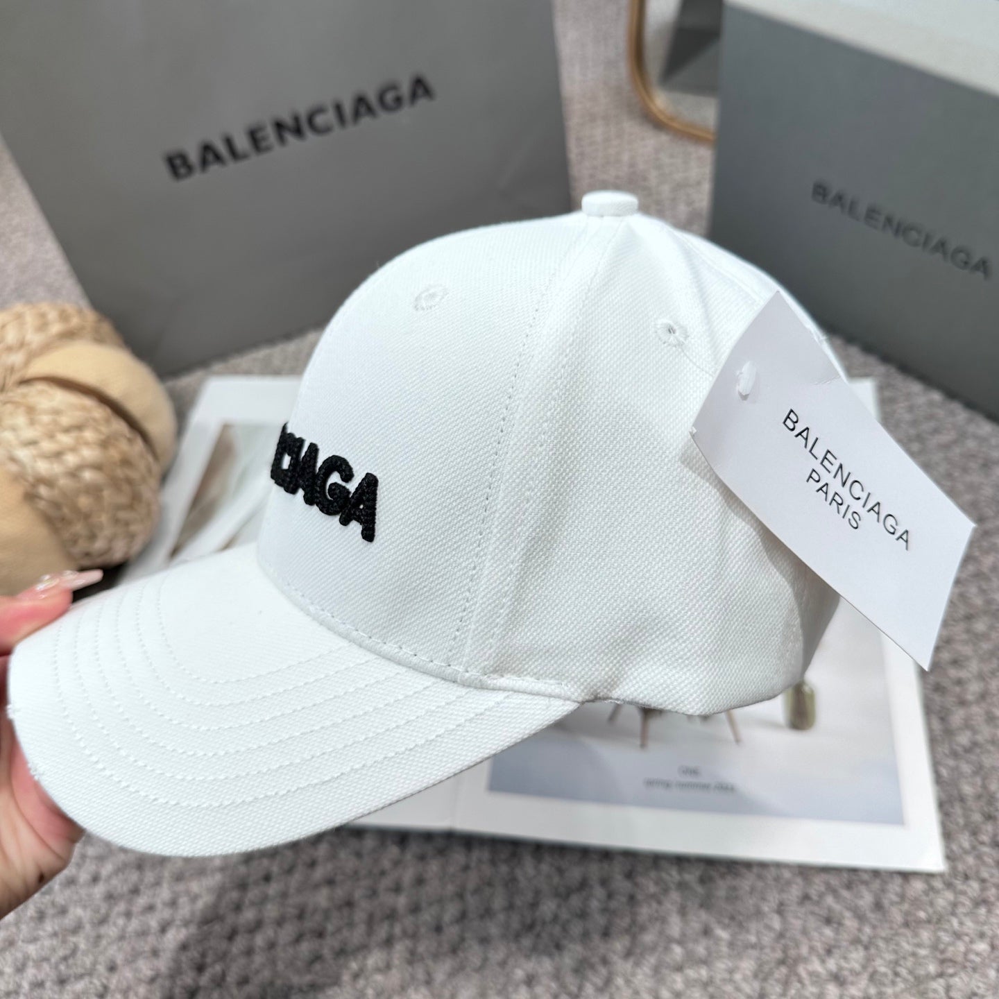 BALENCIAGA 26S BASEBALL CAP STYLE 25