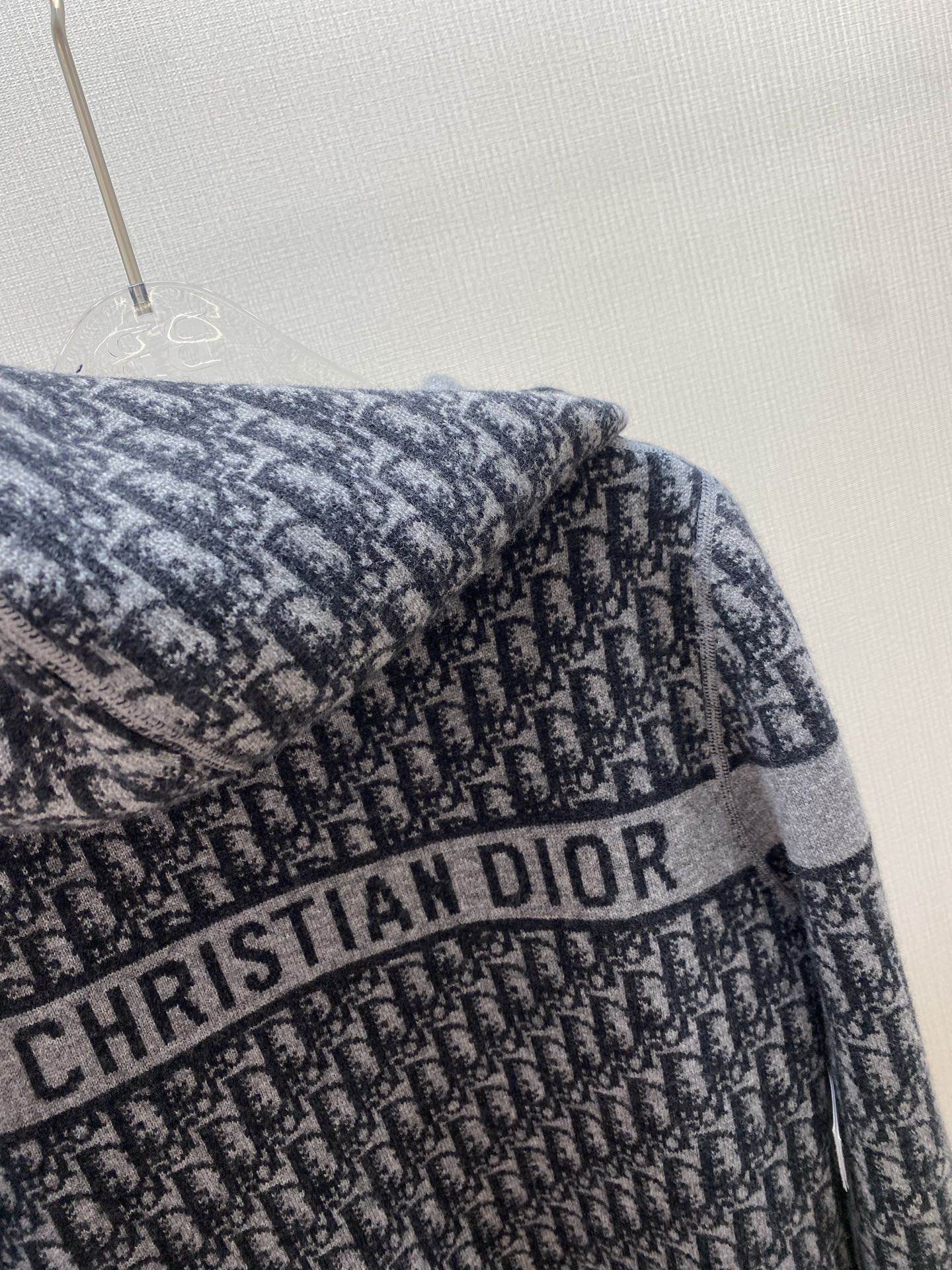DIOR 25S REVERSIBLE CARDIGAN STYLE 177