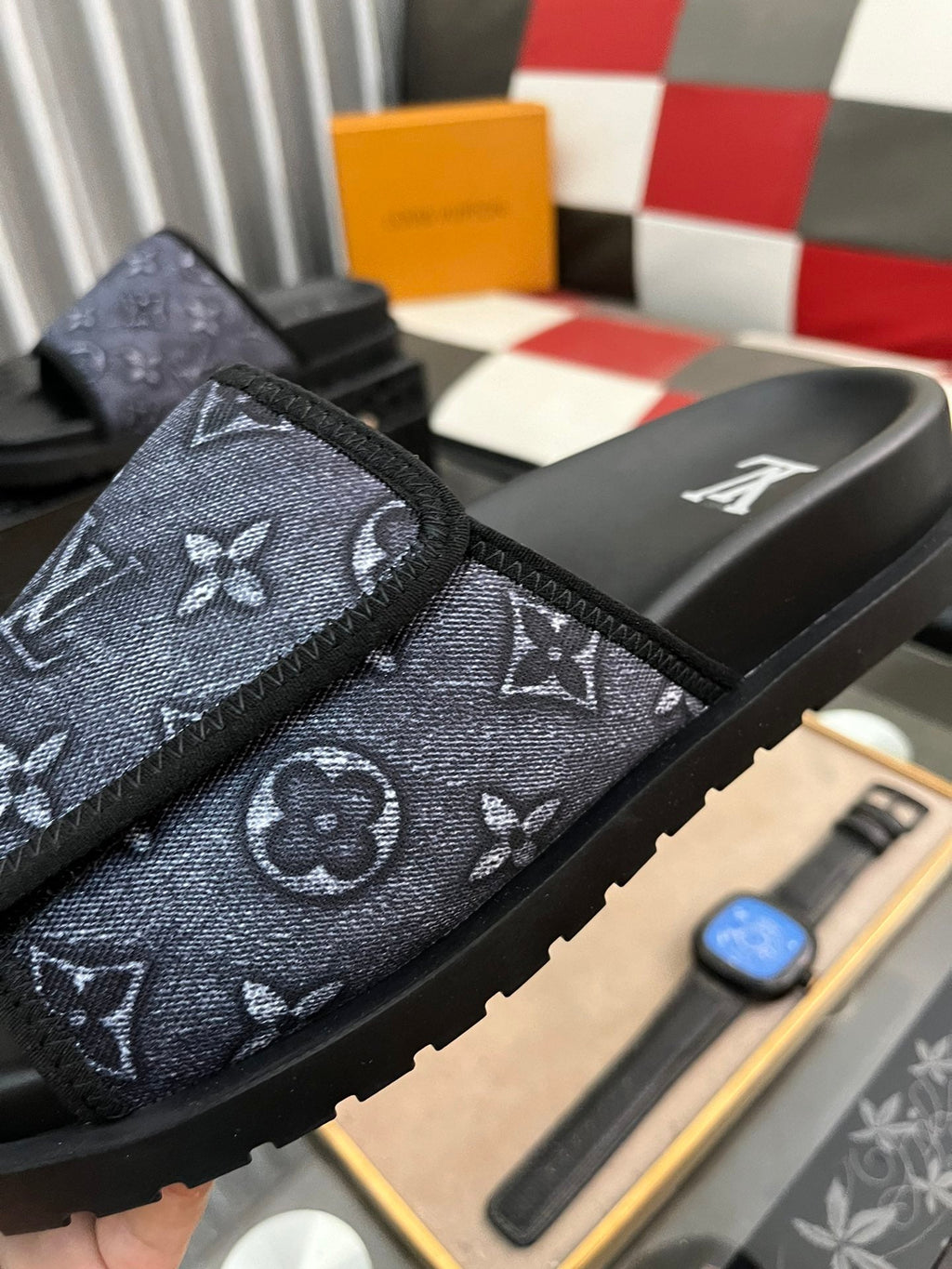 MIAMI MULE IN CHARCOAL GREY MONOGRAM JACQUARD
