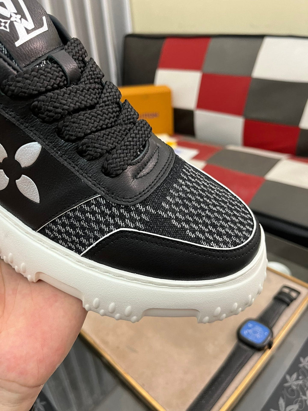 LV SNEAKER IN BLACK MONOGRAM CALFSKIN AND DENIM