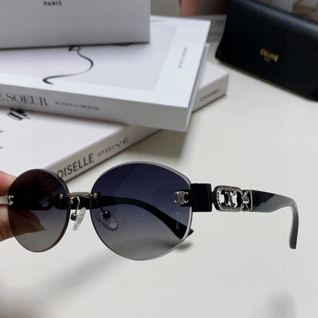 TRIOMPHE SUNGLASSES 573247 IN METAL GRADIENT SMOKE LENSES