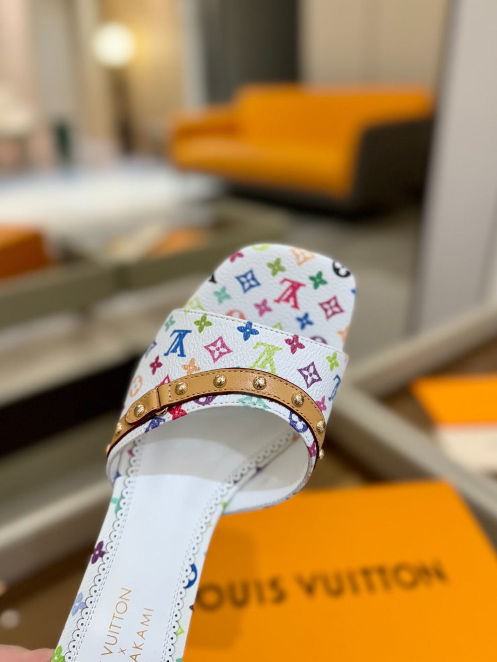 LV X TM 6AM HIGH 4 CM MULE IN WHITE MONOGRAM CALFSKIN