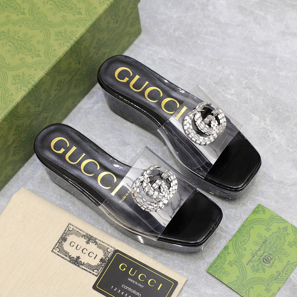 HIGH WEDGE PLATFORM IN BLACK GLOSSY CALFSKIN WITH DOUBLE CRYSTAL G BUCKLE