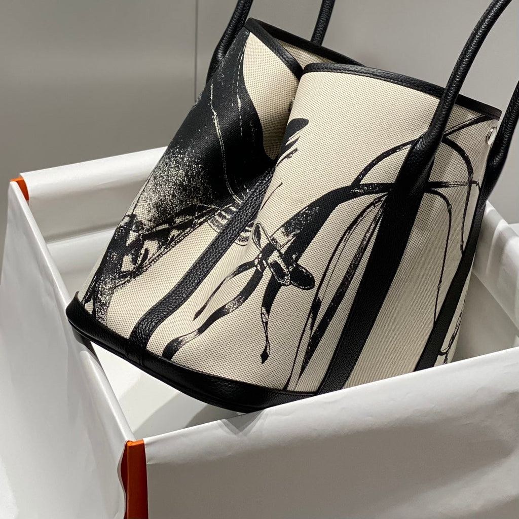 GARDEN PARTY 36 IN BEIGE AND BLACK TOILE H CANVAS BLACK CALFSKIN HORSE TACK SKETCH PRINT