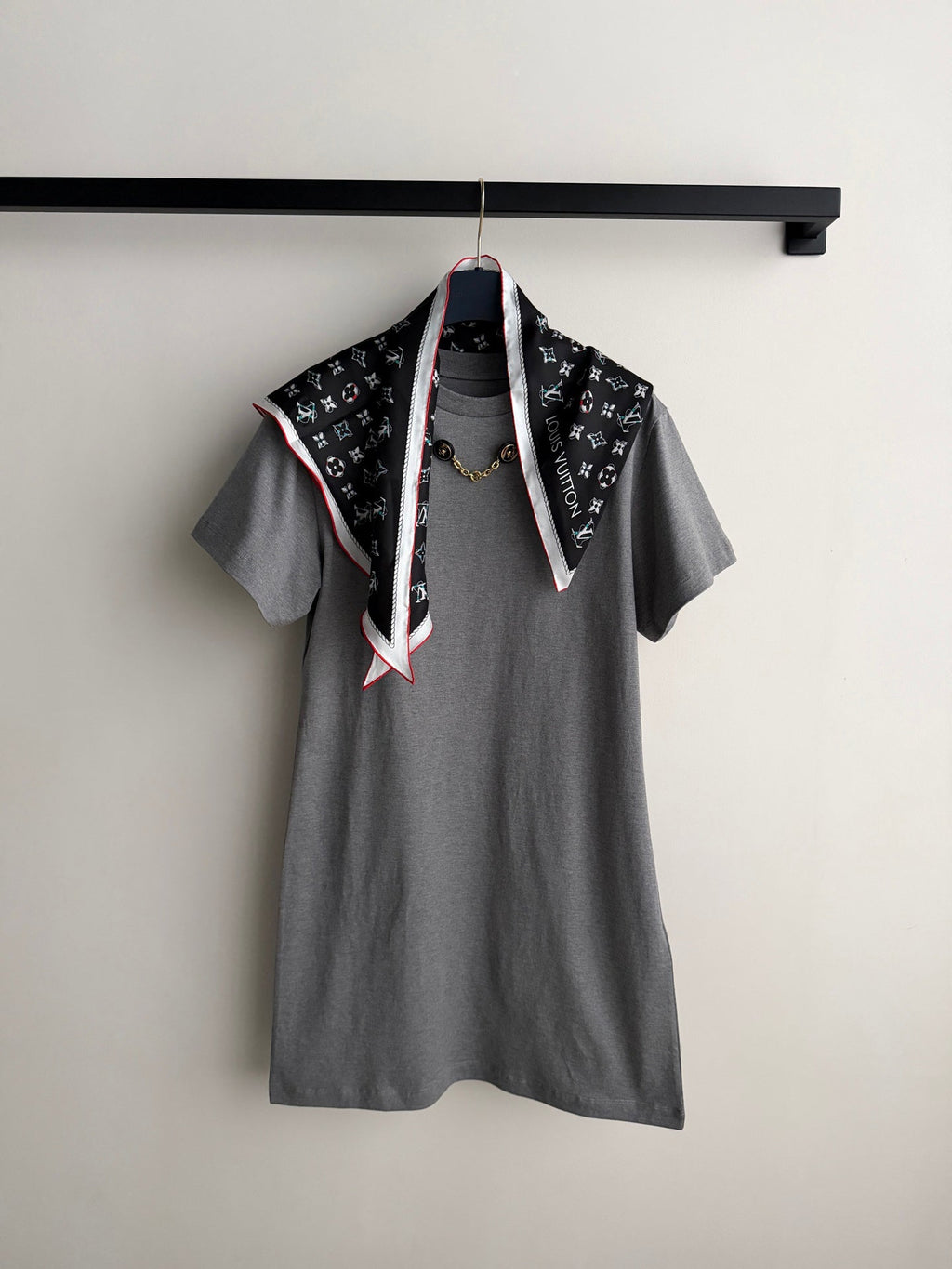 LV 26S DRESS STYLE 197