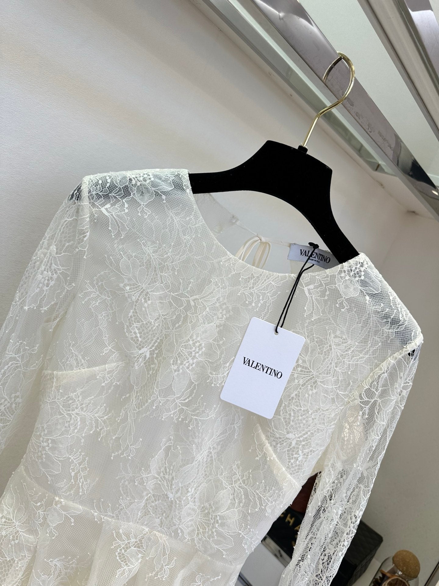 VALENTINO 26S LONG SLEEVE LACE MINI DRESS 205