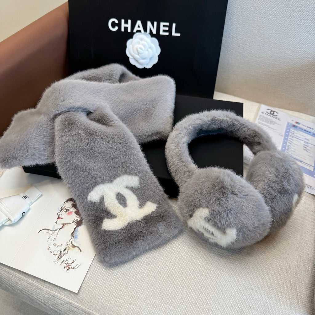 CHANEL 25S SKI EARMUFFS 831591