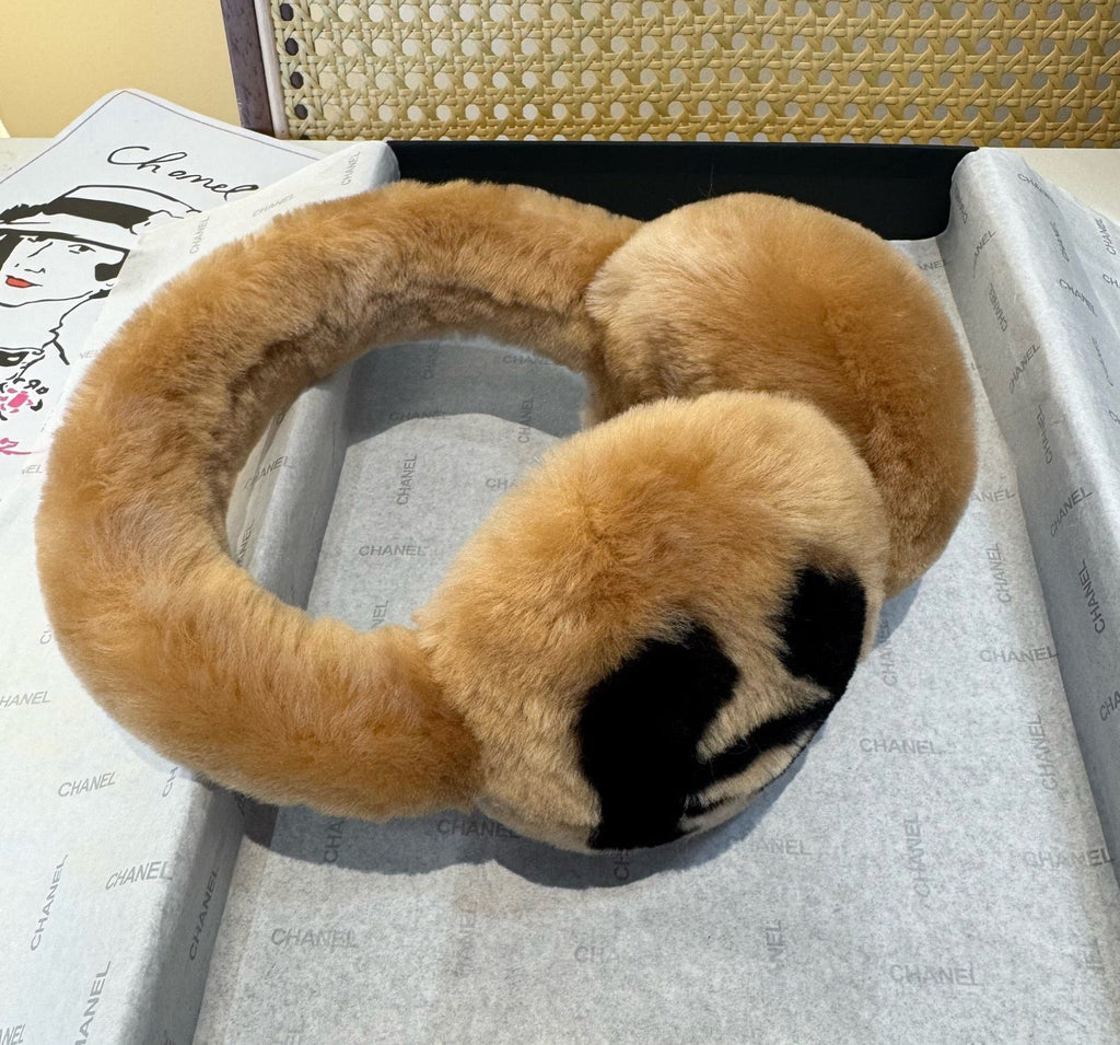 CHANEL 25S SKI EARMUFFS 928816