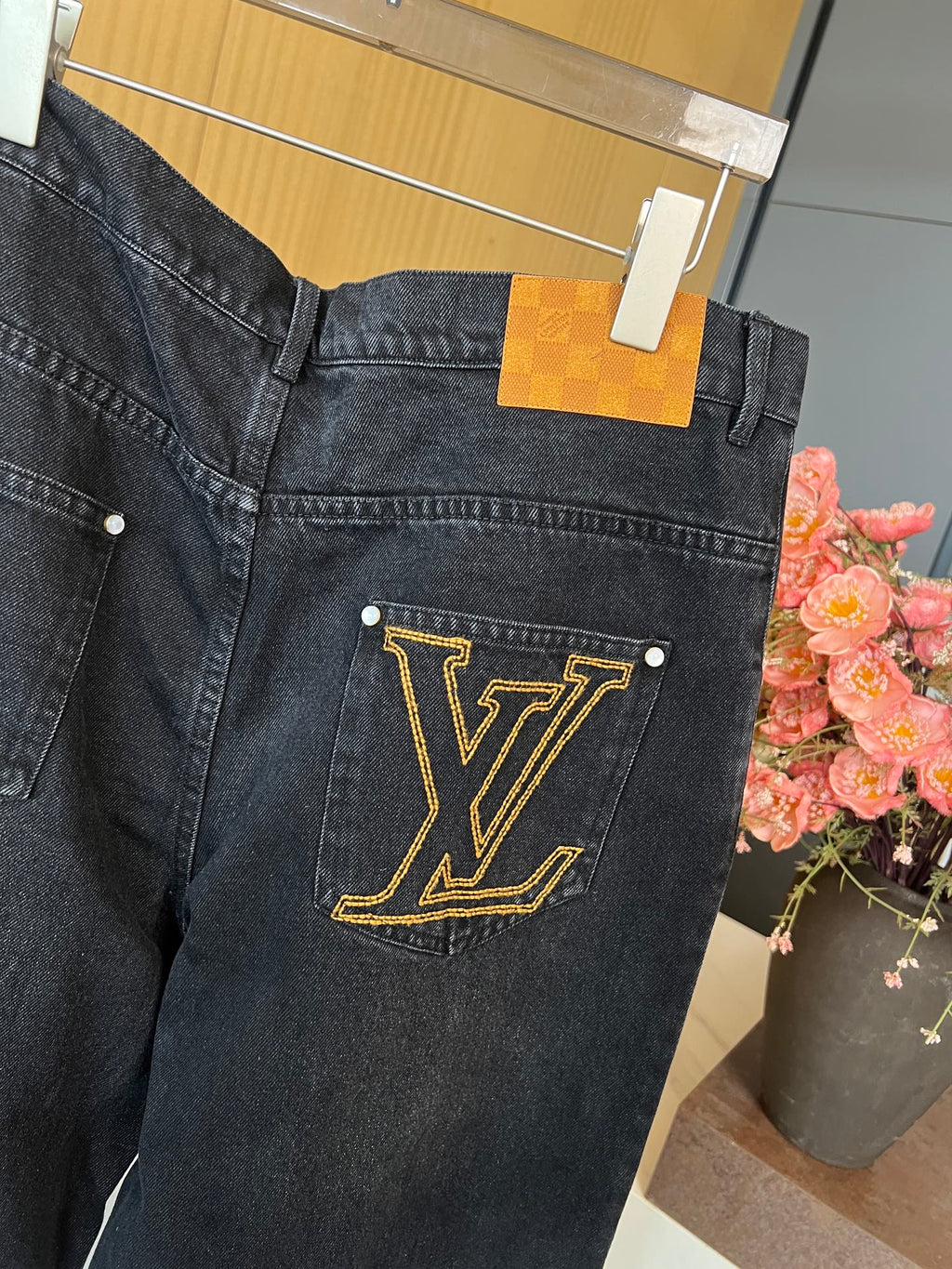 LV 25S STRAIGHT-LEG DENIM JEANS 0062