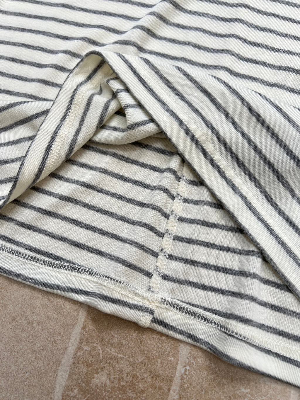 LORO PIANA 26S LONG SLEEVE KNIT SWEATER 675