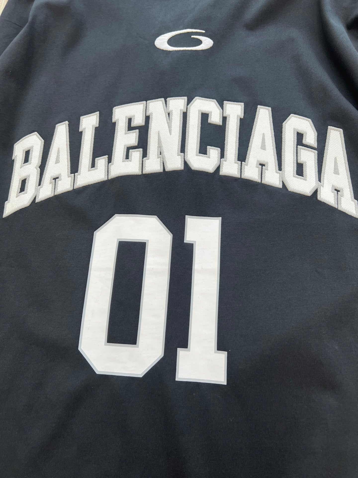 BALENCIAGA 26S LONG SLEEVE T-SHIRT 009
