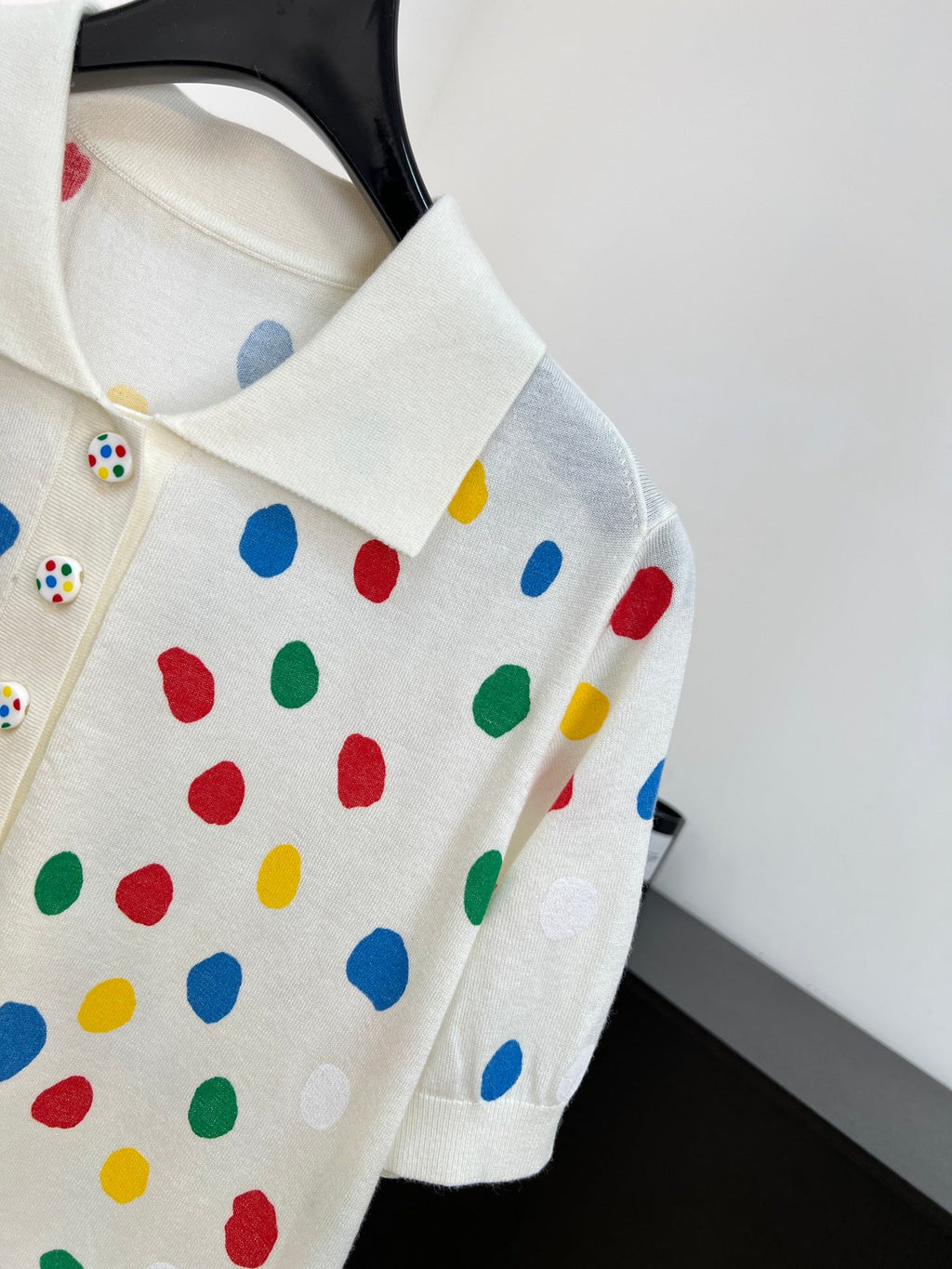 LV 26S SHORT-SLEEVED KNIT POLO SHIRT STYLE 195
