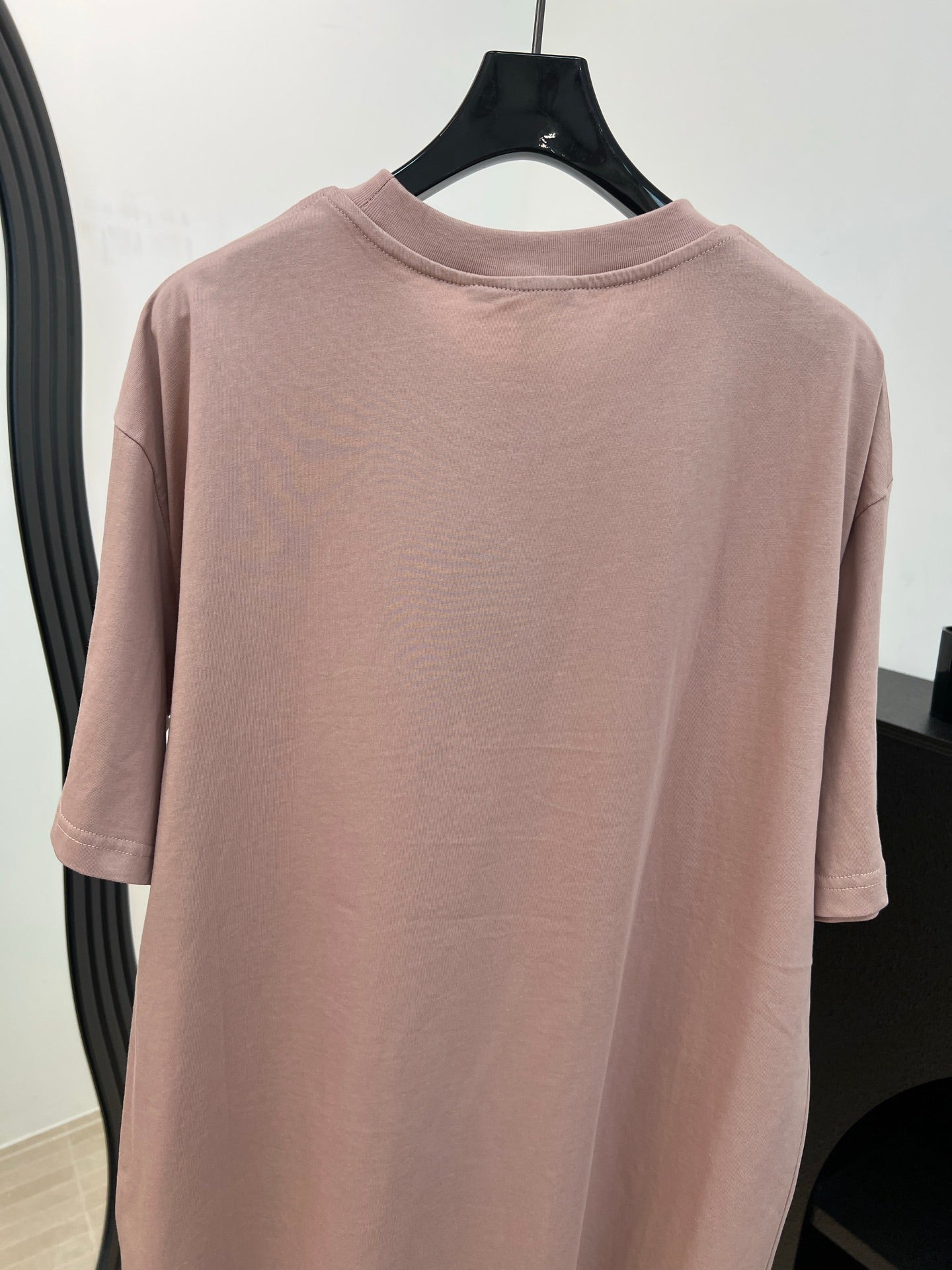 LV 26S T-SHIRT STYLE 247