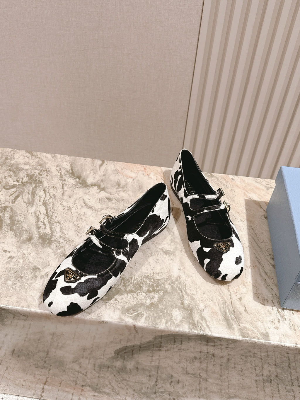 PRADA 25S CRYSTAL EMBELLISHED BALLERINA IN WHITE AND BLACK FUR