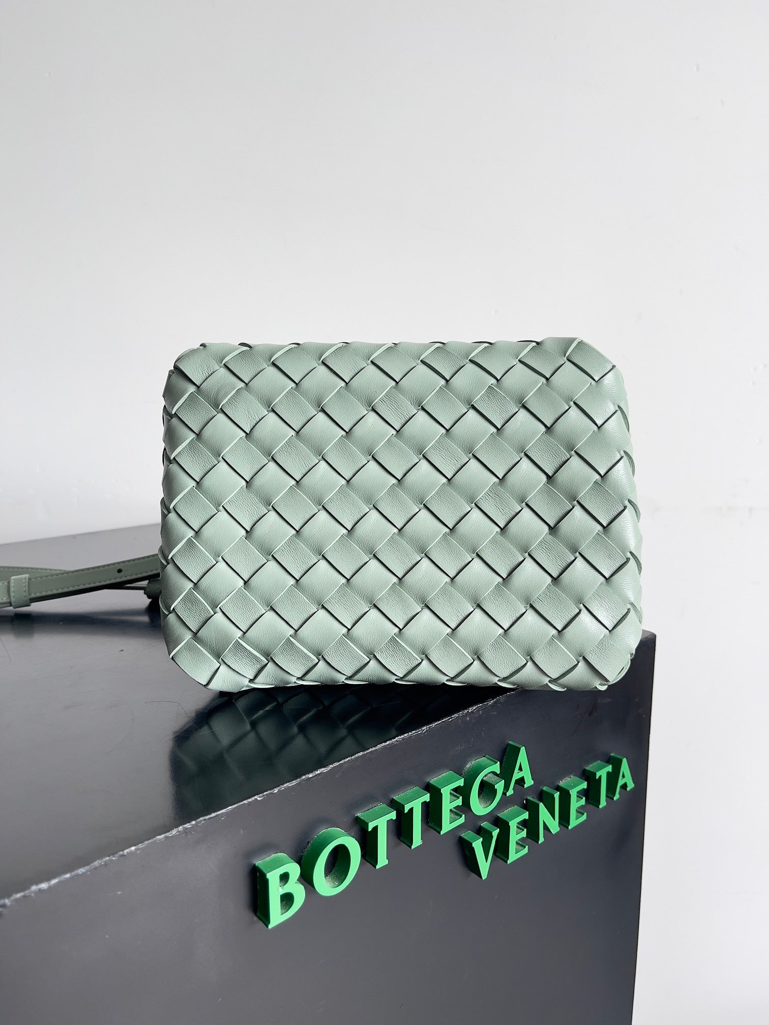 BV Small Parachute 21 Seafoam Lambskin Ghw