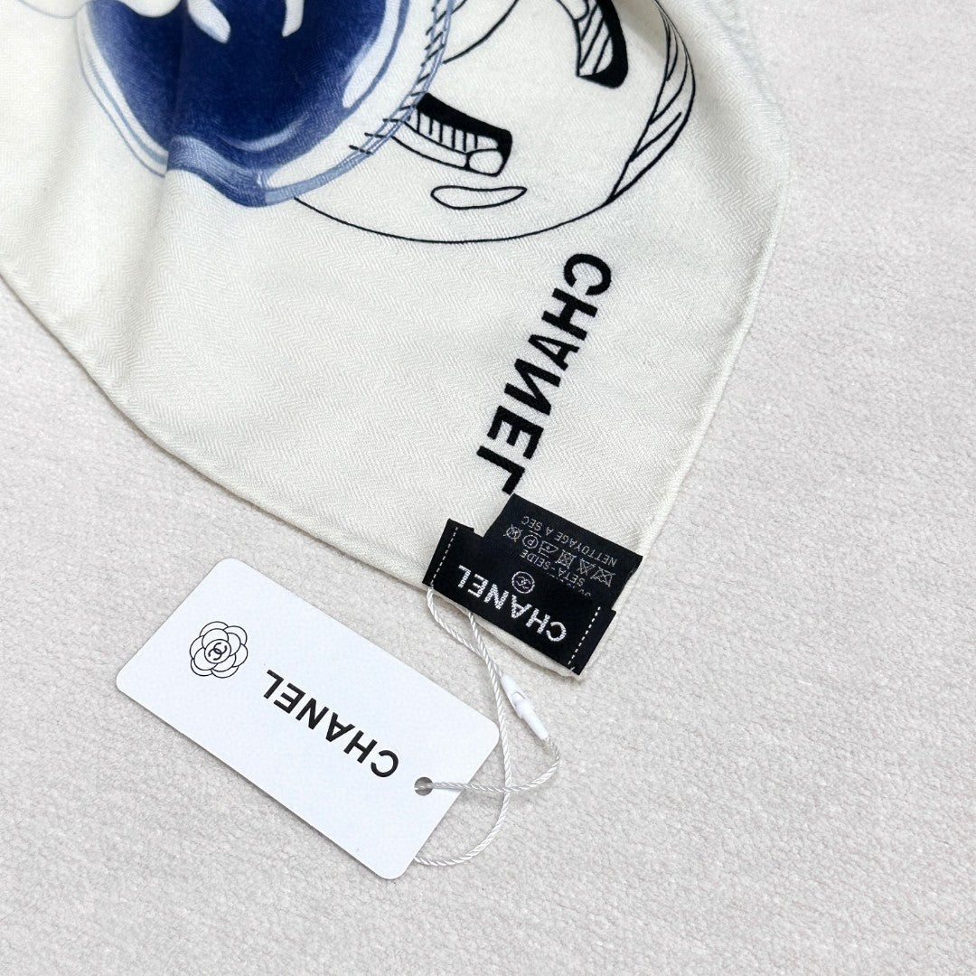 CHANEL 25S SCARF 140 IN CASHMERE SILK 642080