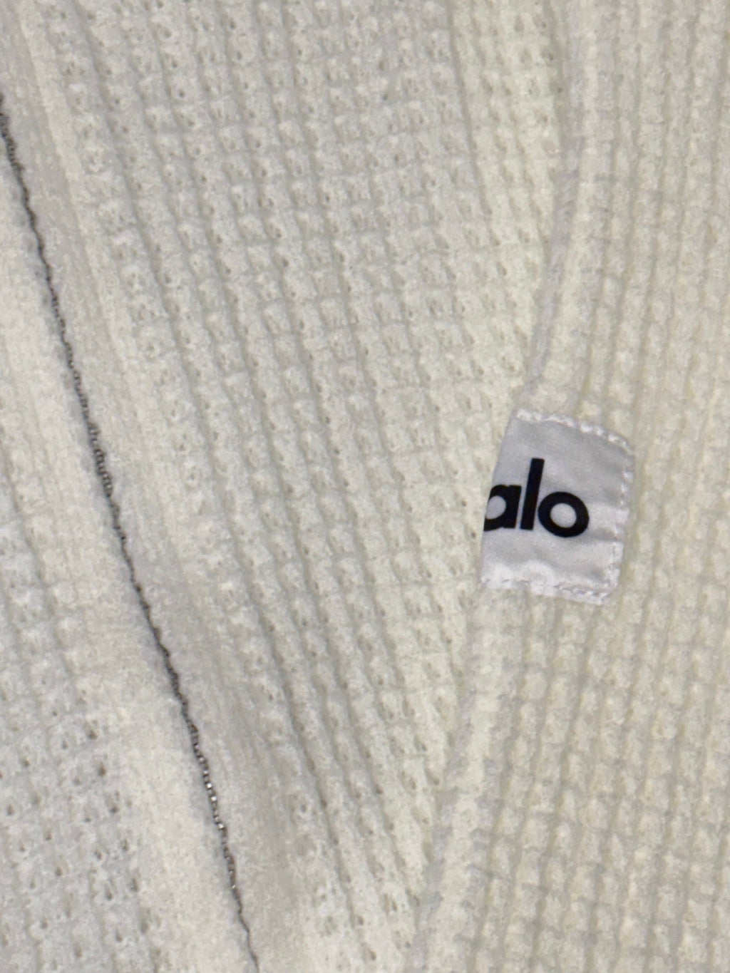 ALO KNIT CARDIGAN & SHORTS SET STYLE 31