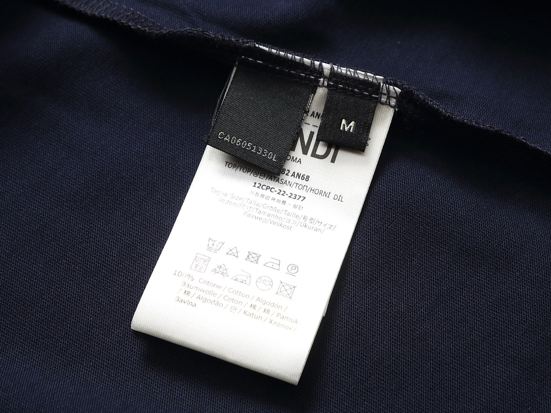 FENDI 26S SHORT SLEEVE T-SHIRT 096