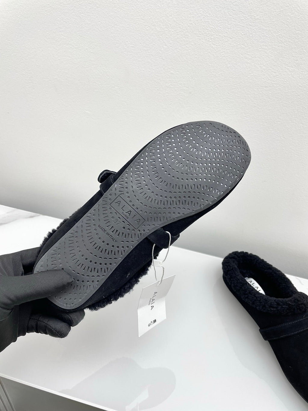 ALAIA 26S MULE IN BLACK SUEDE AND WOOL