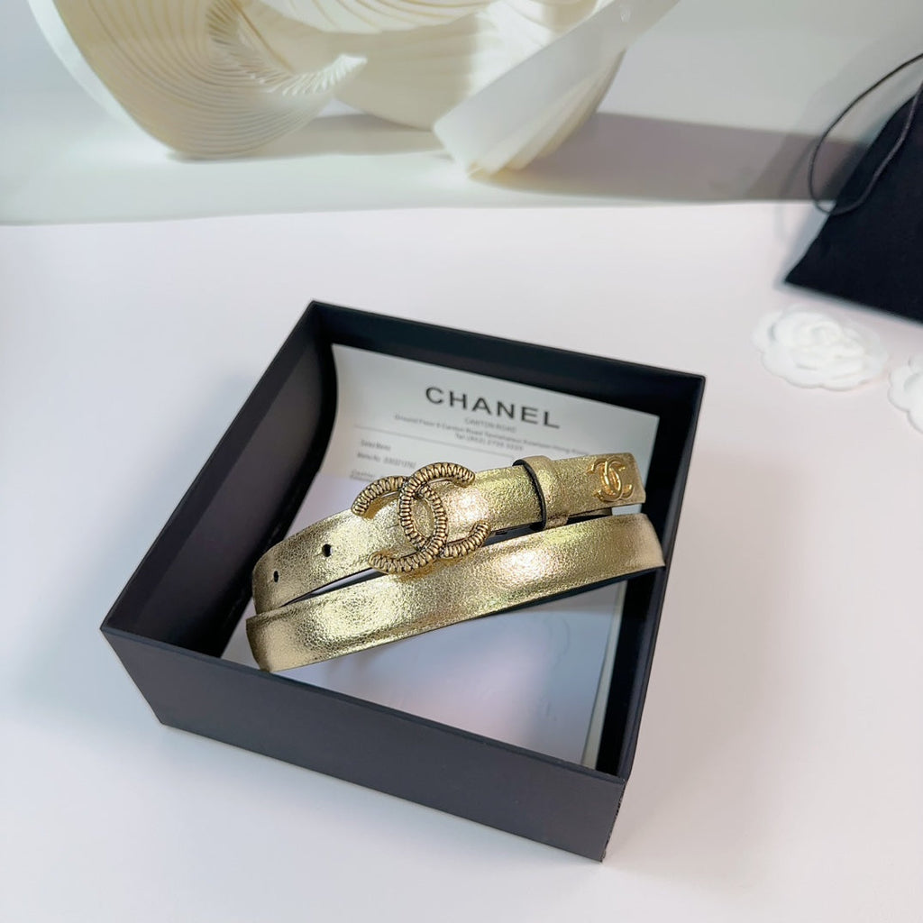 CC BELT 20 MM IN GOLDEN CALFSKIN WITH GOLD HARDWARE