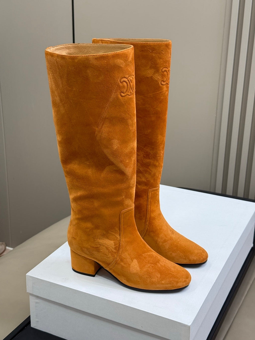 CELINE 26S HIGH-TOP BOOTS IN ORANGE BROWN SUEDE