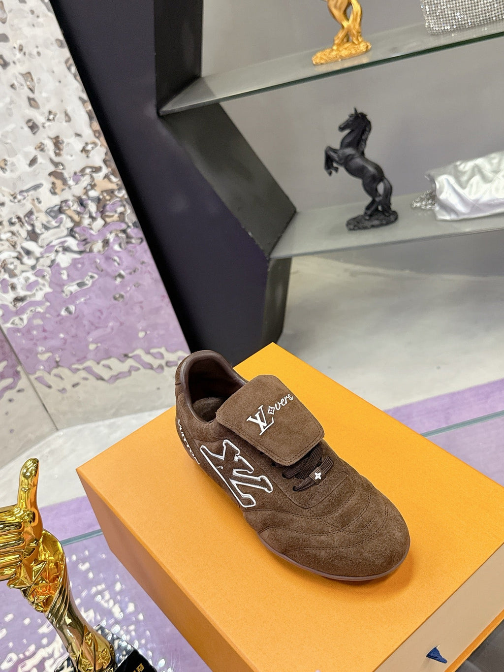 LV 26S FOOTPRINT SOCCER SNEAKERS IN DARK BROWN SUEDE