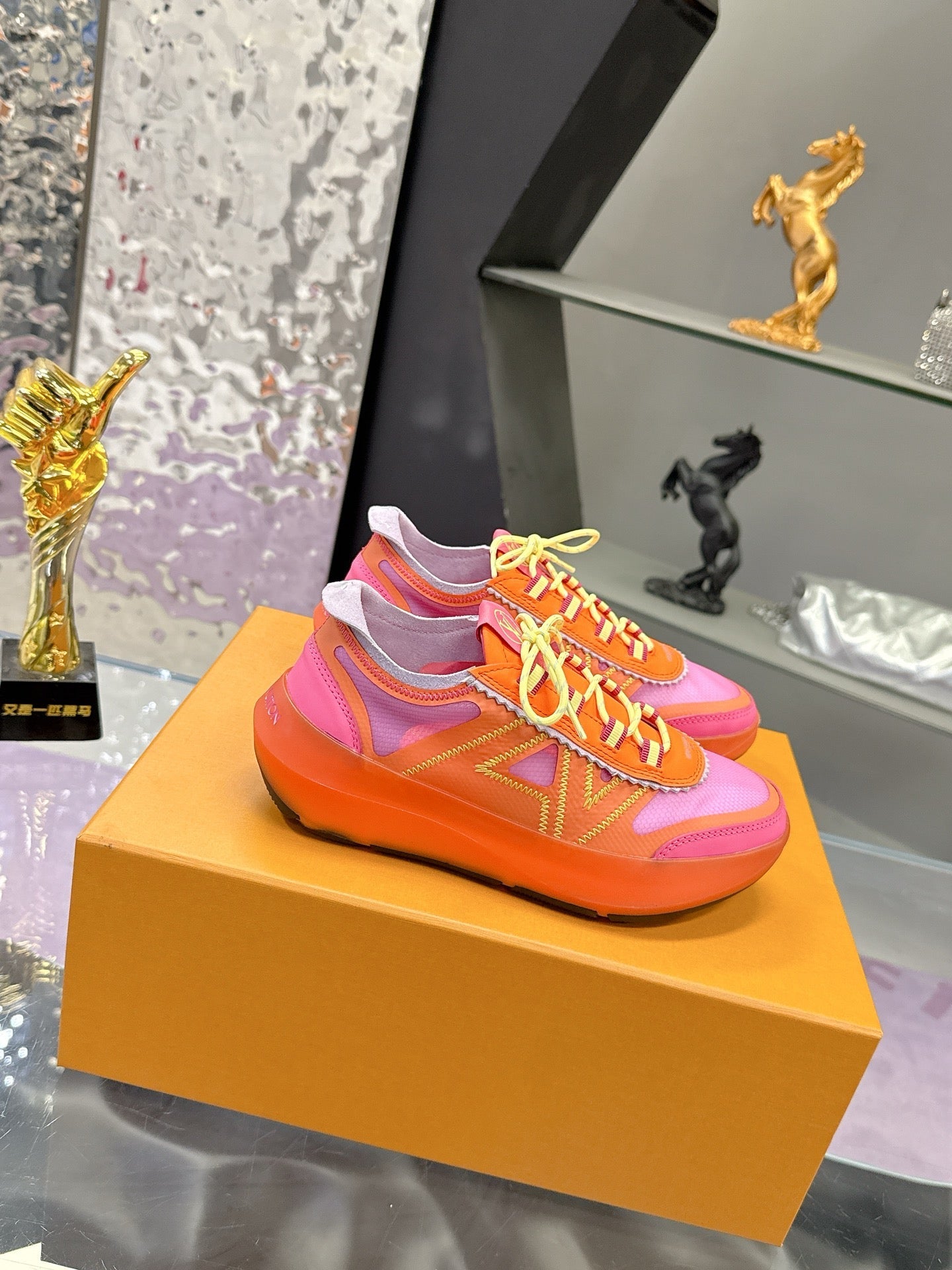LV 26S SKATE SNEAKERS IN PINK ORANGE MESH TRANSLUCENT SOLE