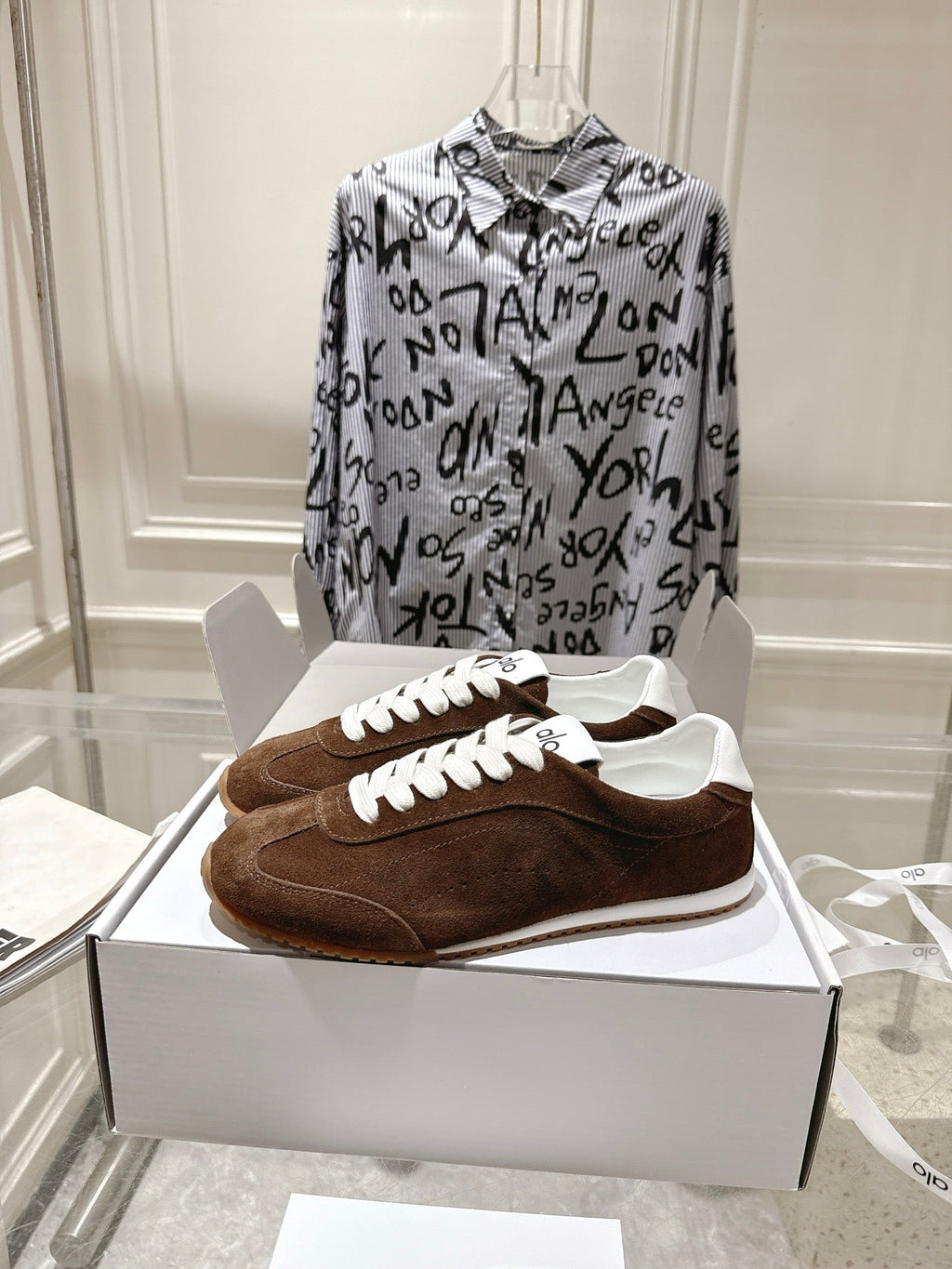 ALO 25S SUNSET SNEAKER IN DARK BROWN SUEDE