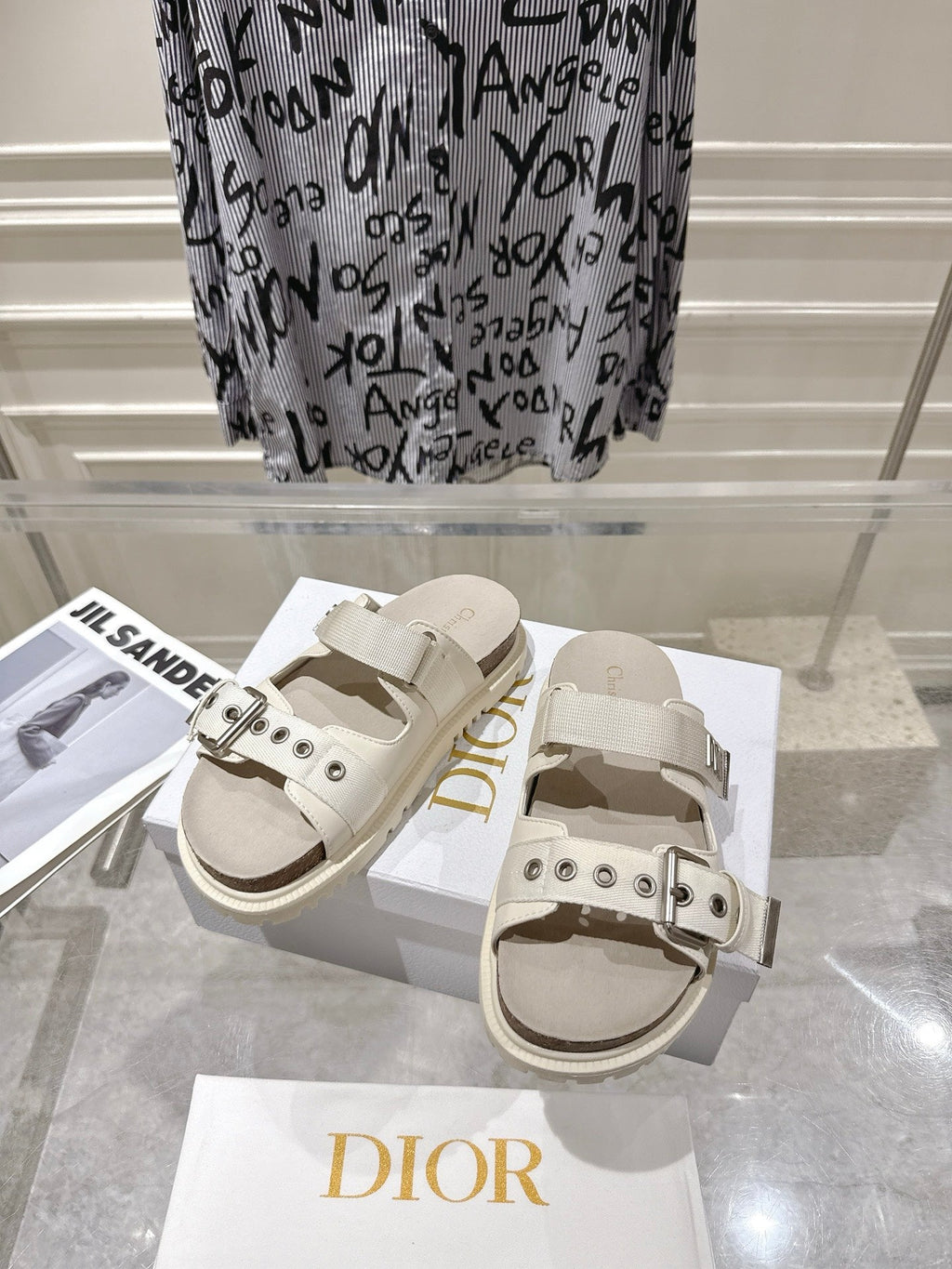 DIOR 26S SLIDES IN OFF WHITE CANVAS