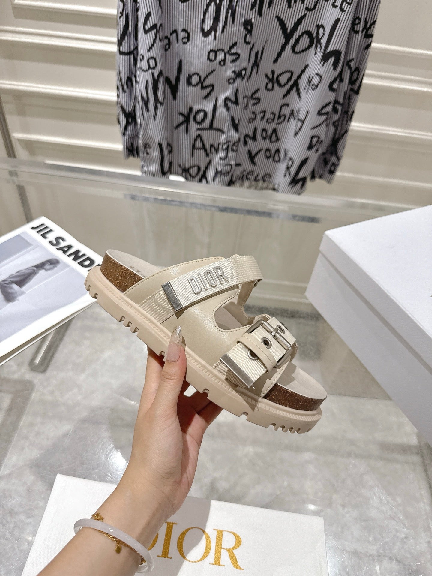 DIOR 26S SLIDES IN BEIGE CANVAS