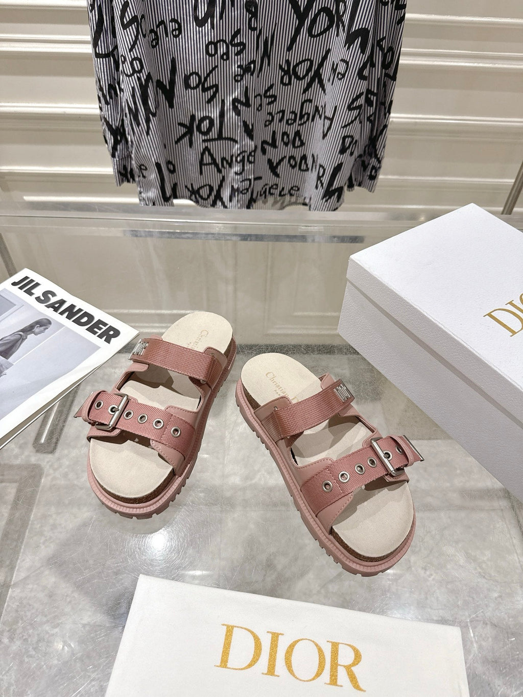 DIOR 26S SLIDES IN NUDE PINK CANVAS