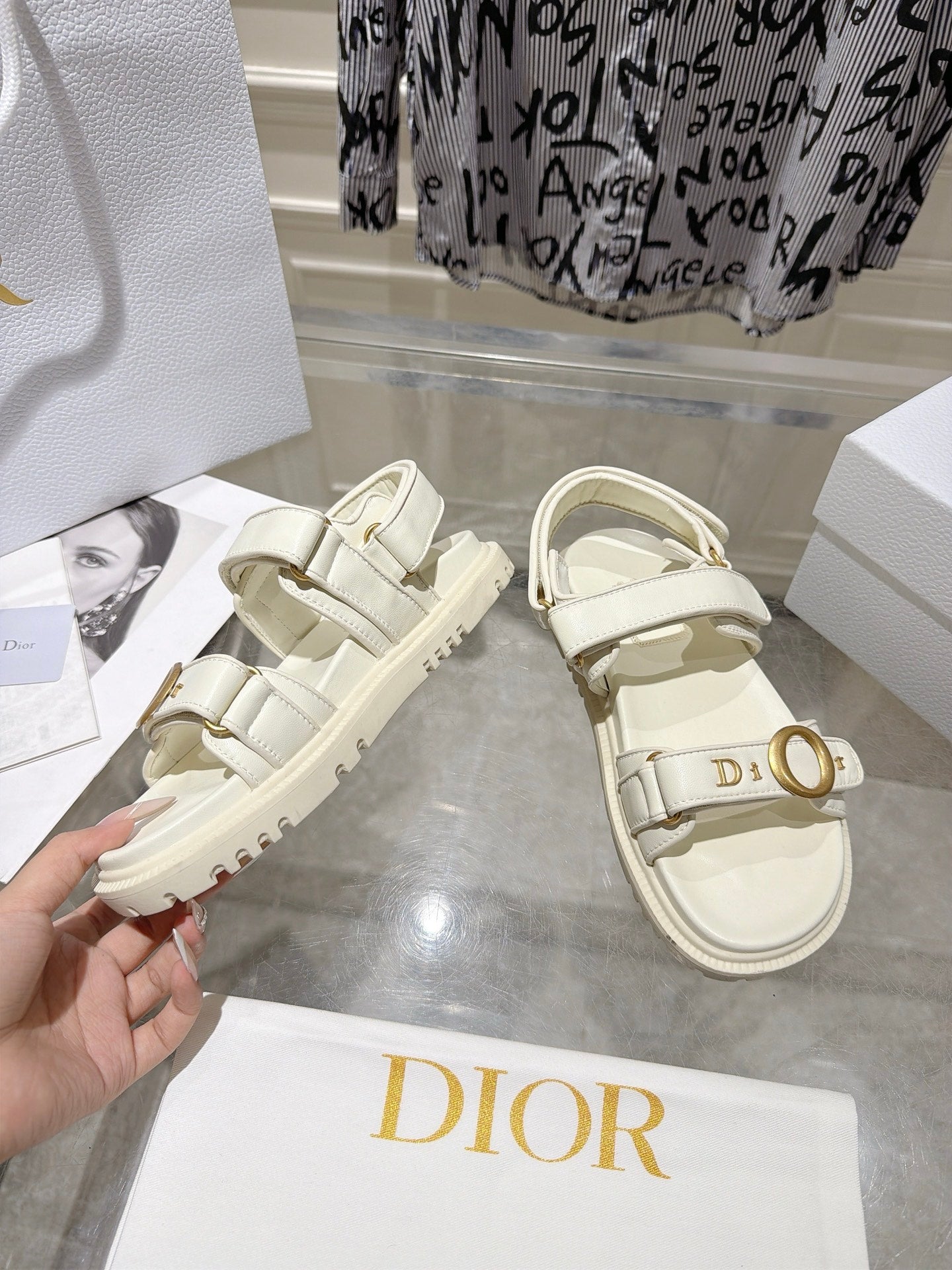 DIOR 26S VELCRO SANDALS IN OFF WHITE CALFSKIN