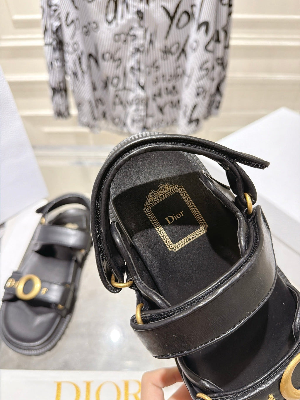 DIOR 26S VELCRO SANDALS IN BLACK CALFSKIN