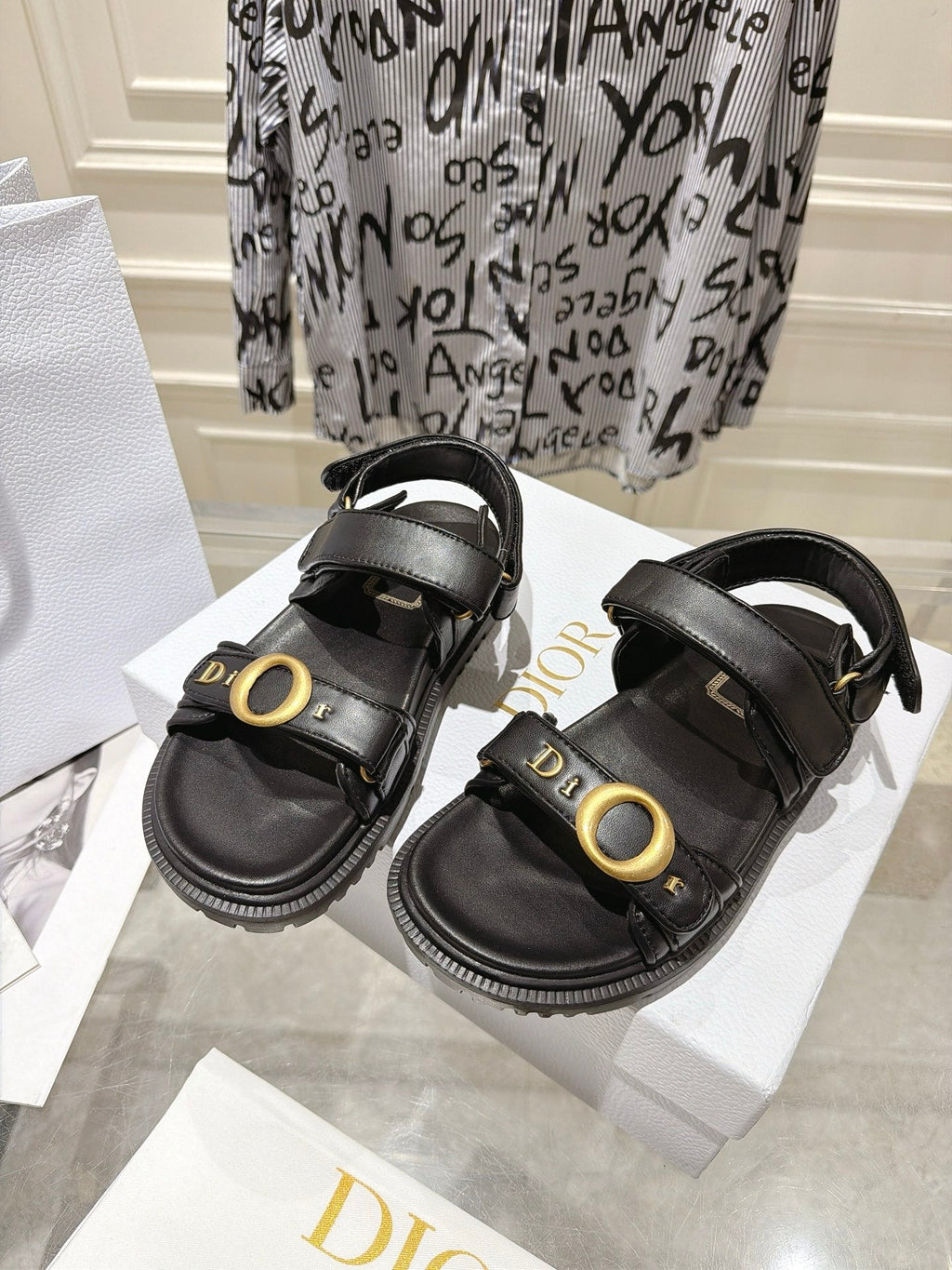 DIOR 26S VELCRO SANDALS IN BLACK CALFSKIN