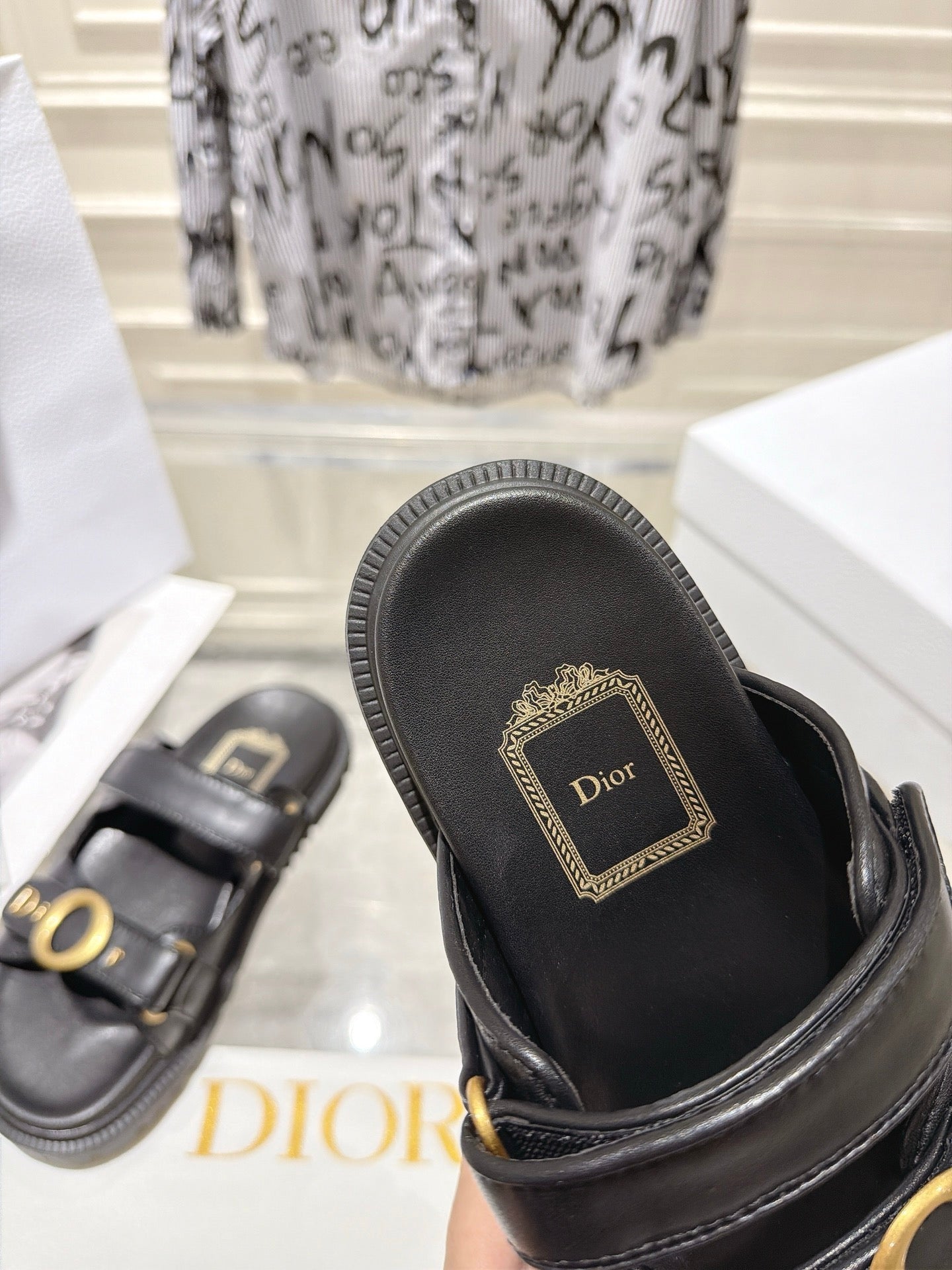 DIOR 26S SANDALS IN BLACK CALFSKIN