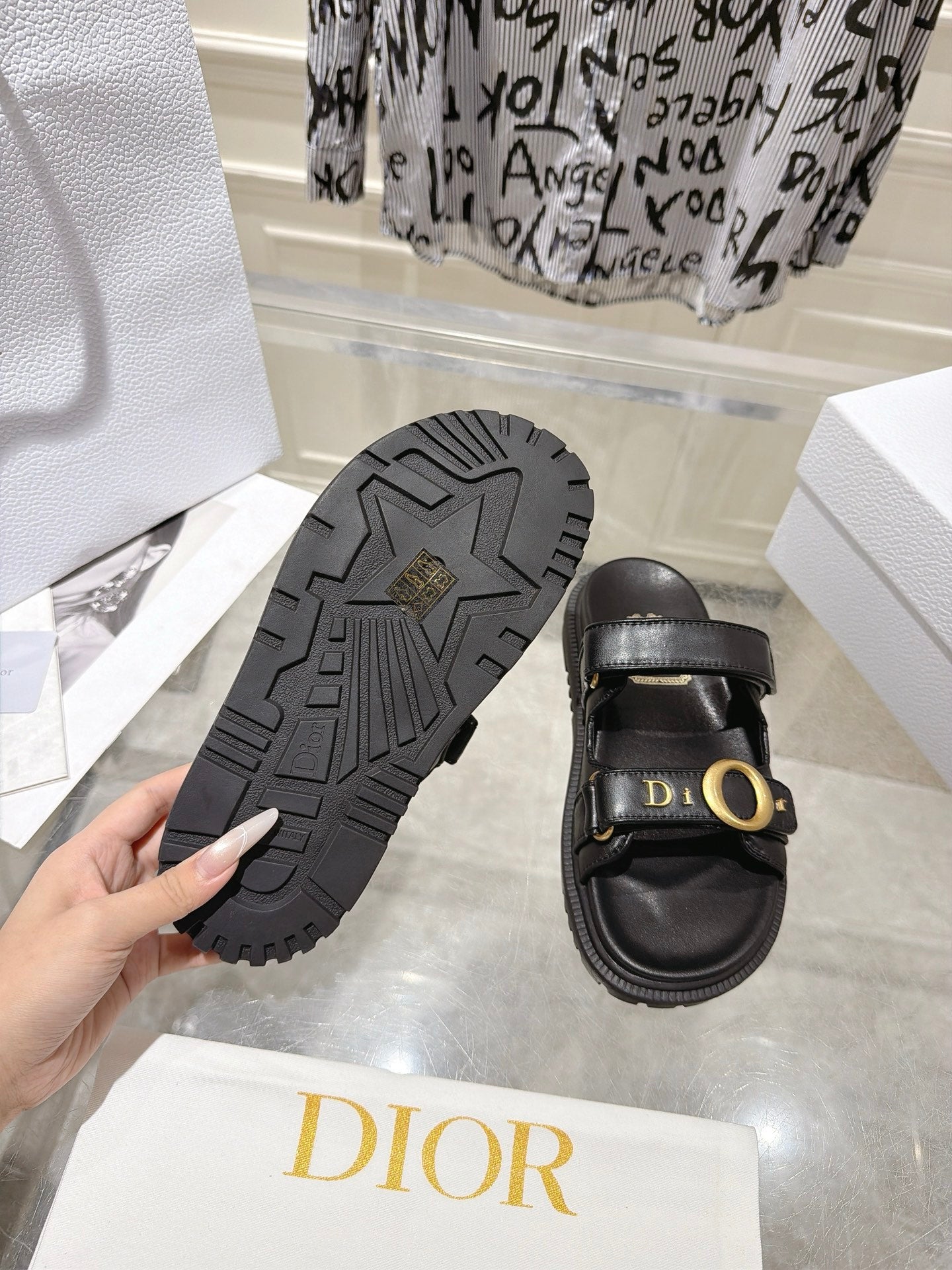 DIOR 26S SANDALS IN BLACK CALFSKIN