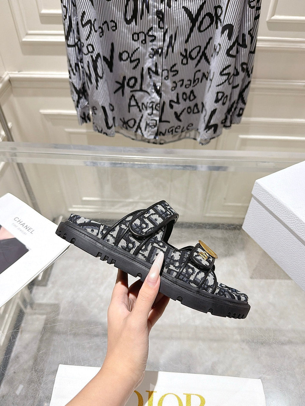 DIOR 26S SANDALS IN BLACK MIX WHITE OBLIQUE CANVAS