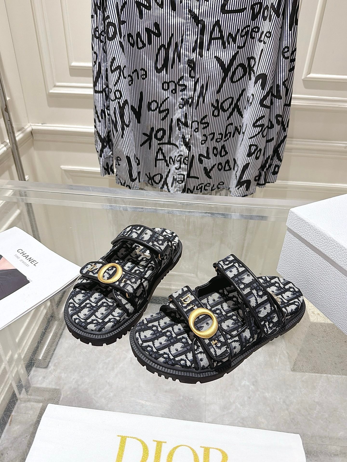 DIOR 26S SANDALS IN BLACK MIX WHITE OBLIQUE CANVAS